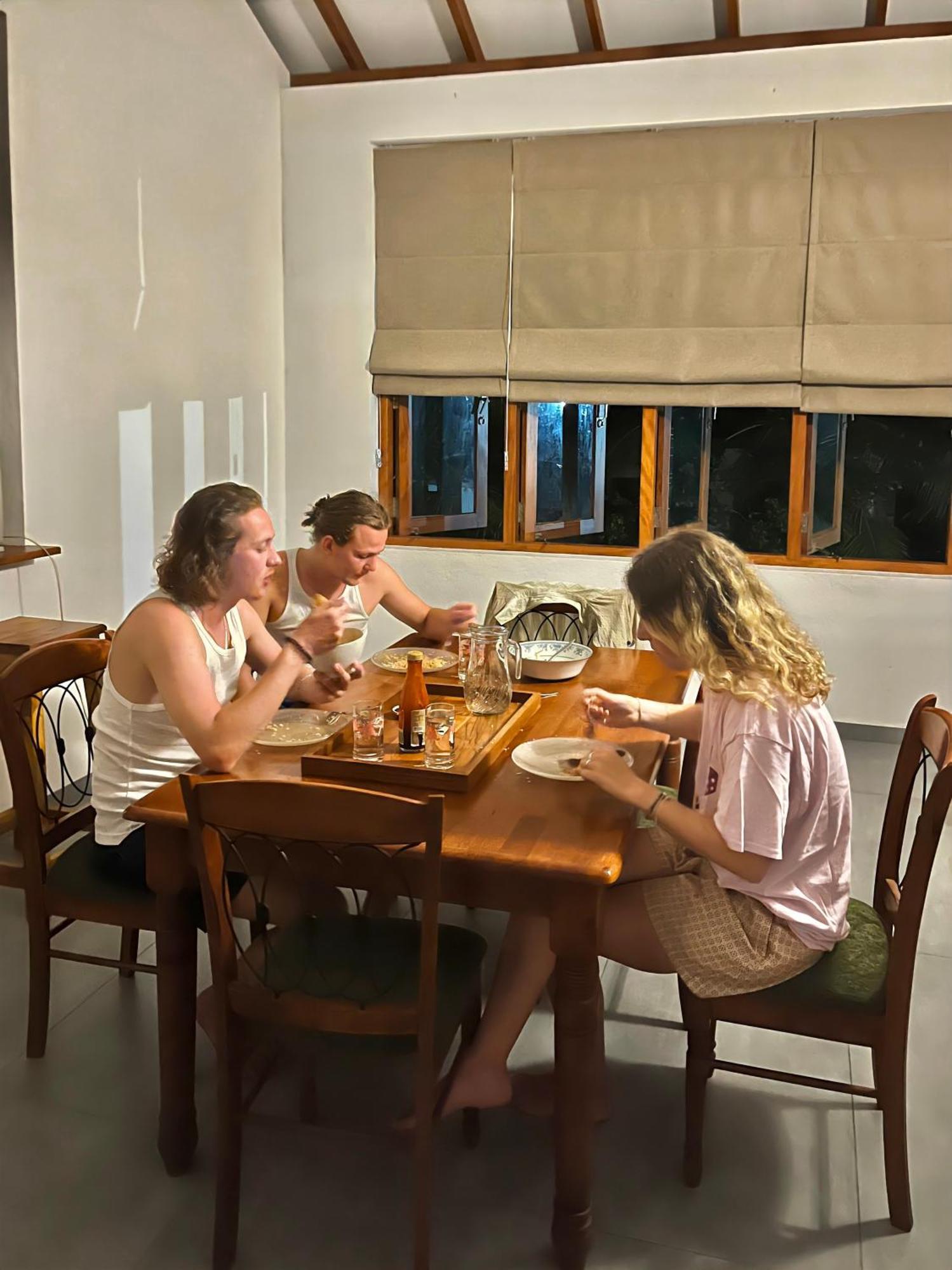 The Doctors Villa Ragama Exteriör bild